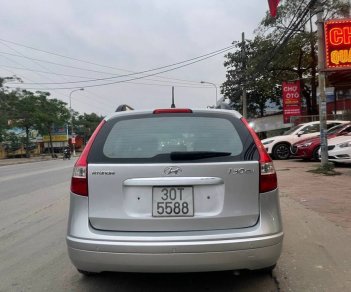 Hyundai i30 2009 - Xe màu bạc, nhập khẩu nguyên chiếc