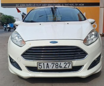 Ford Fiesta 2014 - Xe màu trắng giá ưu đãi