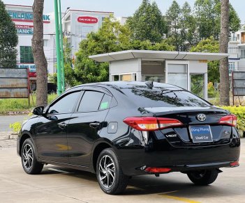 Toyota Vios 2022 - Xe màu đen, giá cực tốt