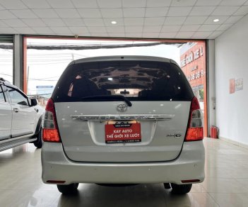 Toyota Innova 2012 - Màu bạc chính chủ