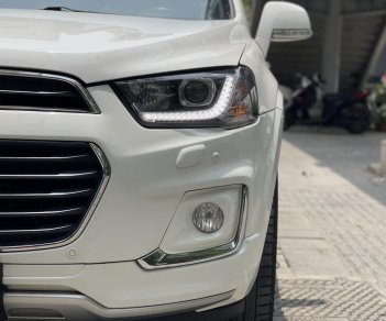 Chevrolet Captiva 2017 - Màu trắng