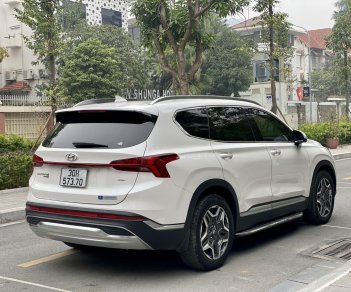 Hyundai Santa Fe 2022 - Biển Hà Nội, màu trắng siêu đẹp