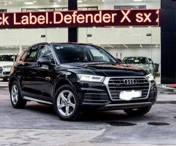 Audi Q5 2017 - Màu đen - Bản Sport