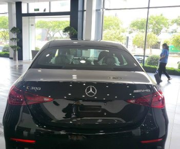 Mercedes-Benz 2022 - Nhập Đức, xe sẵn giao ngay