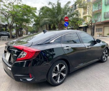 Honda Civic 2016 - Màu đen