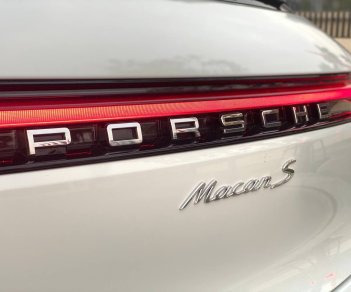 Porsche 2021 - Tên công ty, xuất hoá đơn cao