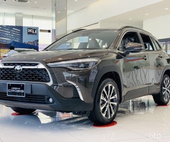 Toyota Corolla Cross 2022 - Dẫn đầu xu thế - Chào hè lên tới 50% lệ phí trước bạ - Tặng gói phụ kiện hoặc bảo hành 05 năm - Giao ngay