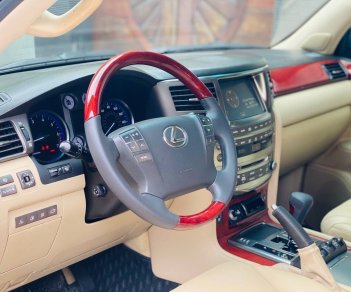 Lexus LX 570 2009 - Tên tư nhân, biển Hà Nội