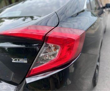 Honda Civic 2016 - Màu đen