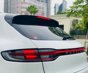 Porsche 2015 - Biển thành phố