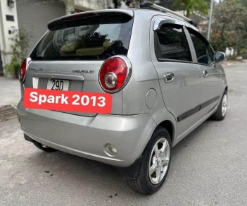Chevrolet Spark 2013 - Full nhiều đồ chơi, ghế sau