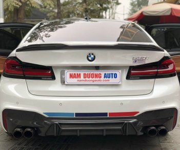 BMW 530i 2019 - Độ cực nhiều đồ chơi