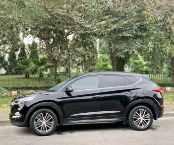 Hyundai Tucson 2015 - Mới 95%, giá chỉ 655tr