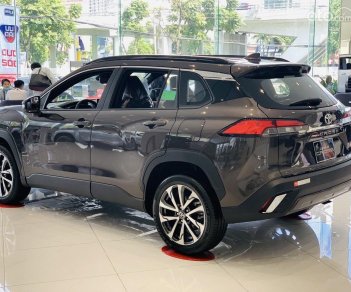 Toyota Corolla Cross 2022 - Dẫn đầu xu thế - Chào hè lên tới 50% lệ phí trước bạ - Tặng gói phụ kiện hoặc bảo hành 05 năm - Giao ngay