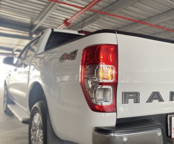 Ford Ranger 2021 - Màu trắng, xe nhập