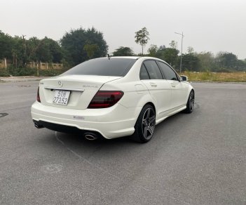 Mercedes-Benz C300 2011 - Xe gia đình giá tốt 450tr