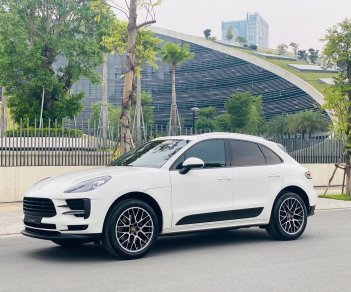 Porsche 2015 - Biển thành phố