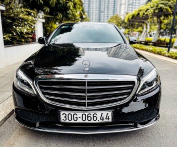 Mercedes-Benz 2018 - Tư nhân, biển Hà Nội