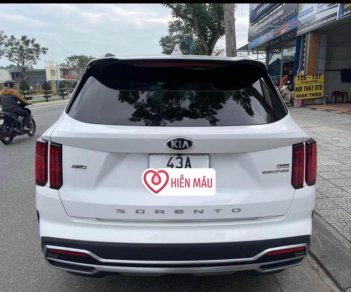 Kia Sorento 2020 - Màu trắng, 930tr