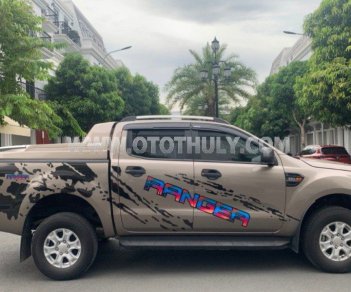 Ford Ranger 2018 - Phom mới, một cầu, số tự động