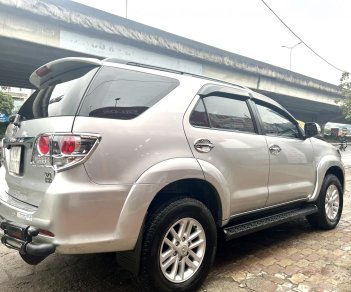 Toyota Fortuner 2013 - Xe cực đẹp, bảo dưỡng hãng