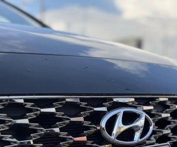 Hyundai Accent 2021 - Màu đen