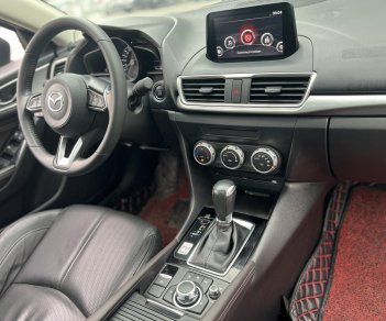 Mazda 3 2019 - Màu trắng, chính chủ