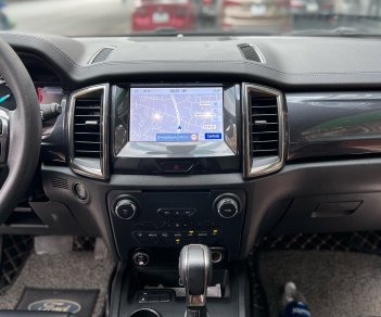 Ford Everest 2020 - Cần bán gấp