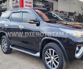 Toyota Fortuner 2018 - Đăng ký 2019