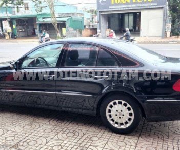 Mercedes-Benz E240 2004 - Nội thất như mới, rất nhiều option hiện đại