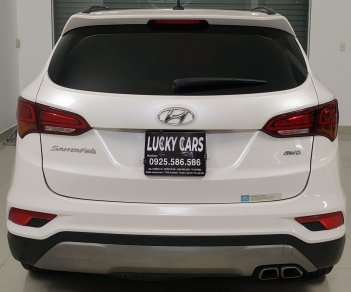 Hyundai Santa Fe 2016 - Mẫu SUV trẻ trung, khỏe khoắn