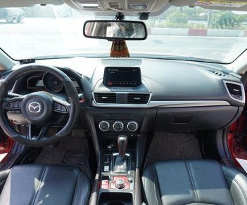 Mazda 3 2017 - Màu đỏ