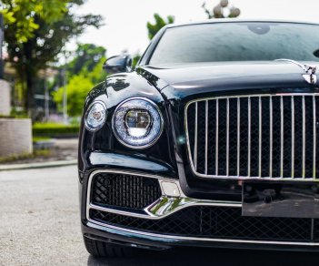 Bentley Flying Spur 2022 - Model 2023 màu đen nội thất da bò sẵn giao ngay