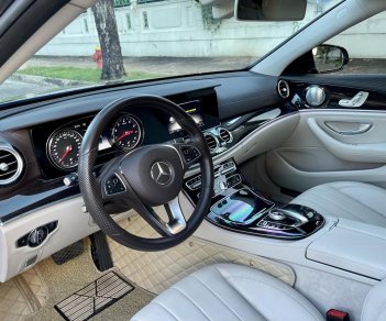 Mercedes-Benz E250 2017 - Mới lăn bánh có 24000 km