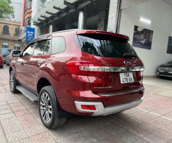 Ford Everest 2020 - Cần bán gấp