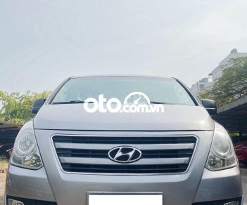 Hyundai Starex   2.5MT 2016 2016 - HYUNDAI STAREX 2.5MT 2016