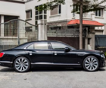 Bentley Flying Spur 2022 - Model 2023 màu đen nội thất da bò sẵn giao ngay