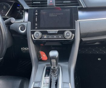 Honda Civic 2017 - Độ nhiều đồ chơi