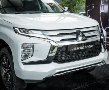 Mitsubishi Pajero Sport 2022 - Xe có sẵn giao ngay