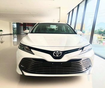Toyota Camry 2023 - Xứng tầm doanh nhân - Xe giao ngay