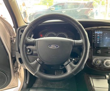 Ford Escape 2009 - Màu bạc, giá 345tr