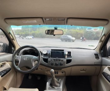 Toyota Fortuner 2013 - Máy dầu, số sàn