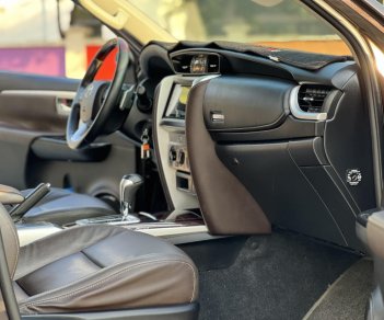 Toyota Fortuner 2019 - Máy dầu, 1 cầu, nguyên zin