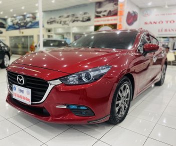 Mazda 3 2017 - Màu đỏ nội thất đen thể thao