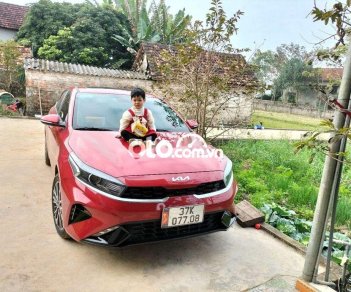 Kia K3 K có chỗ đỗ xe.cần bán  dky. Cuối t11 2022 2022 - K có chỗ đỗ xe.cần bán k3 dky. Cuối t11 2022