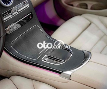 Mercedes-Benz GLC 300 model 2021 xanh/ kem rất đẹp 2020 - GLC300 model 2021 xanh/ kem rất đẹp