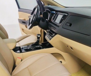 Kia Sedona 2020 - Bản full xăng