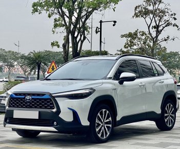 Toyota Corolla Cross 2021 - Hybrid xăng điện, sơn zin cả xe