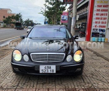 Mercedes-Benz E240 2004 - Nội thất như mới, rất nhiều option hiện đại