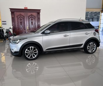 Hyundai VT260 2015 - Xe nhập khẩu, số tự động, full options cao cấp